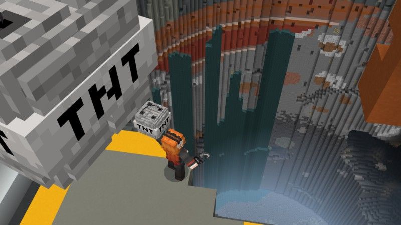 HUGE TNT by Giggle Block Studios